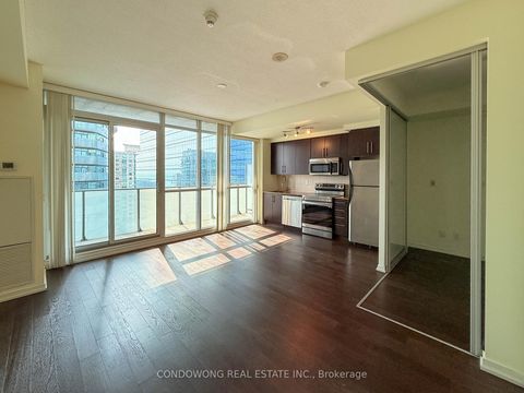 Photo 12 at 2611 - 55 Bremner Boulevard, Waterfront Communities C1, Toronto