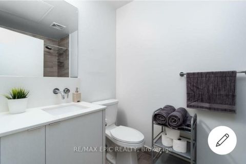 Photo 4 at 5705 - 100 Harbour Street, Waterfront Communities C1, Toronto