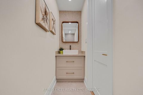 Photo 15 at 599 Conacher Drive, Newtonbrook East, Toronto