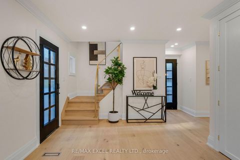 Photo 16 at 599 Conacher Drive, Newtonbrook East, Toronto