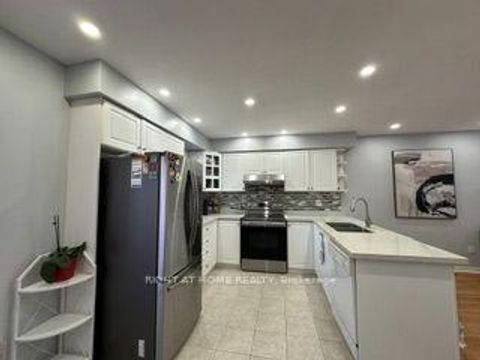 Photo 7 at 120 Trudelle Street, Eglinton East, Toronto