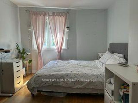 Photo 17 at 120 Trudelle Street, Eglinton East, Toronto