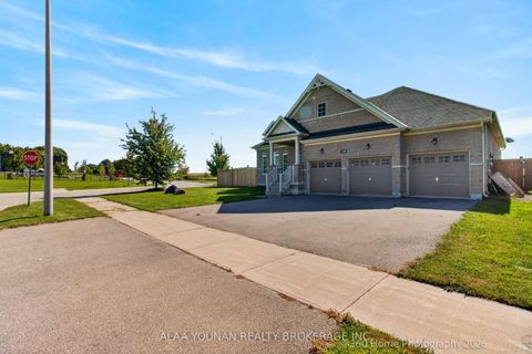 Photo 1 at 140 Copeland Crescent, Cookstown, Innisfil