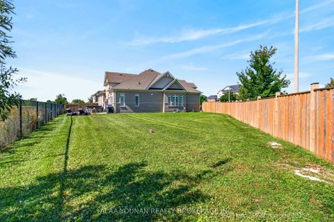 Photo 3 at 140 Copeland Crescent, Cookstown, Innisfil