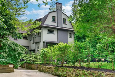 Photo 1 at 80 Wychwood Park, Wychwood, Toronto