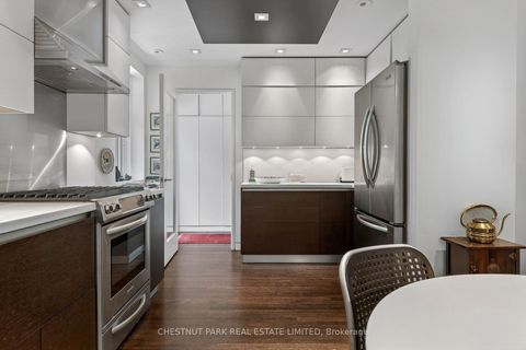 Photo 10 at 80 Wychwood Park, Wychwood, Toronto