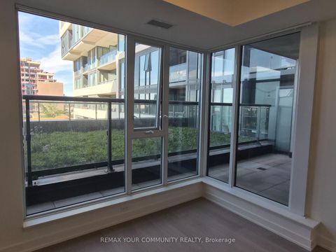 Photo 12 at 307 - 859 The Queensway, Queensway, Toronto