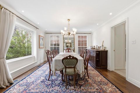 Photo 11 at 268 Lonsdale Road, Forest Hill South, Toronto