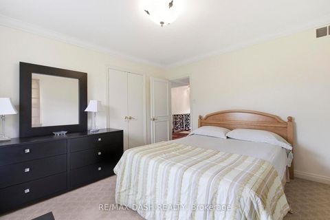 Photo 23 at 268 Lonsdale Road, Forest Hill South, Toronto