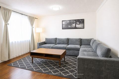 Photo 4 at 101 Heale Avenue, Cliffside, Toronto