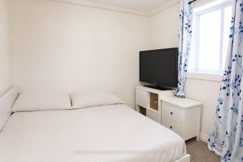 Photo 7 at 101 Heale Avenue, Cliffside, Toronto