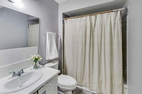 Photo 7 at 20 Hainford St #19, West Hill, Toronto