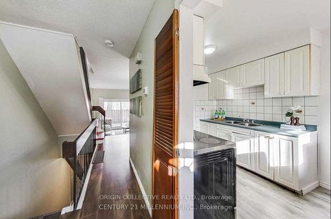 Photo 13 at 20 Hainford St #19, West Hill, Toronto