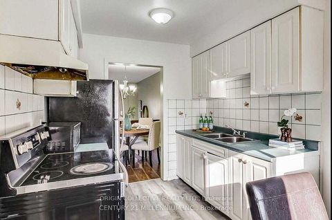 Photo 15 at 20 Hainford St #19, West Hill, Toronto