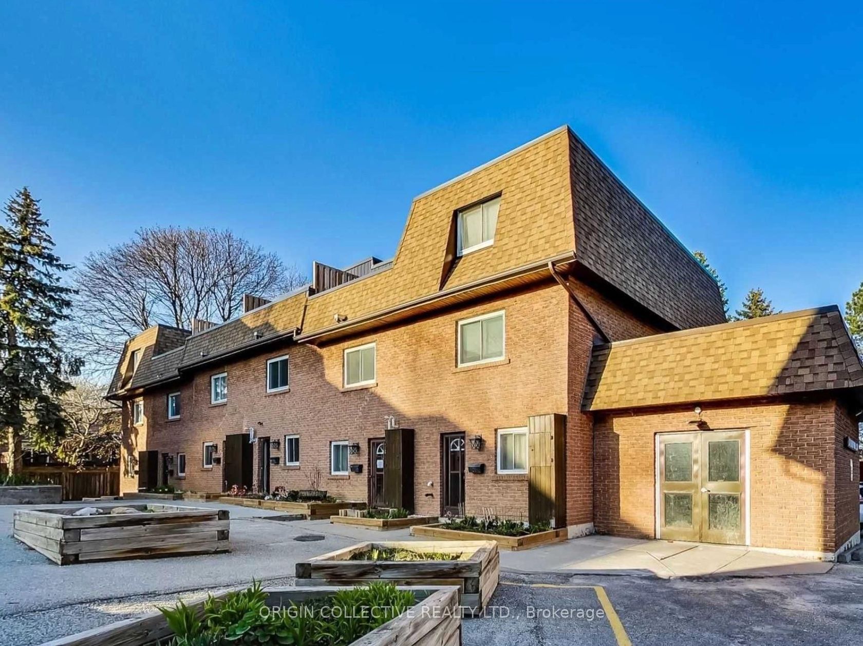 20 Hainford St #19, West Hill, Toronto 