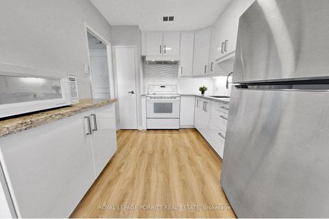 Photo 8 at 703 - 785 Browns Line, Alderwood, Toronto