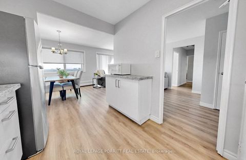 Photo 11 at 703 - 785 Browns Line, Alderwood, Toronto