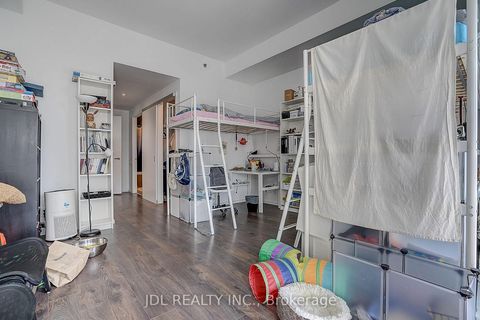 Photo 21 at 4502 - 5 St Joseph Street, Bay Street Corridor, Toronto