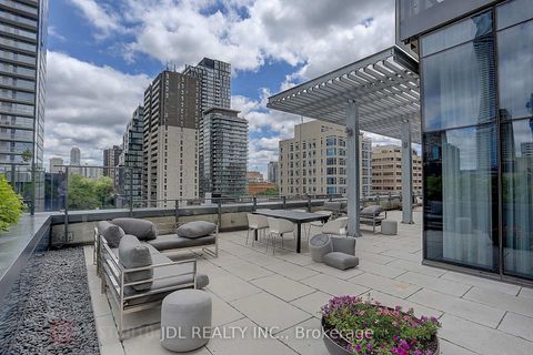 Photo 44 at 4502 - 5 St Joseph Street, Bay Street Corridor, Toronto