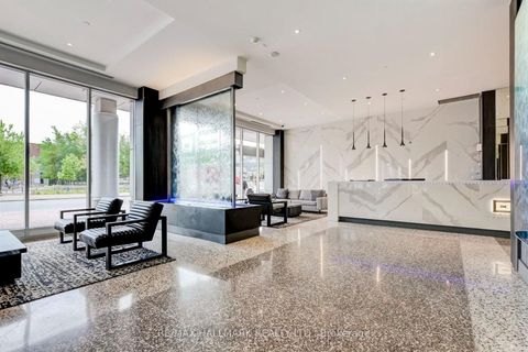 Photo 3 at 402 - 218 Queens Quay W, Waterfront Communities C1, Toronto