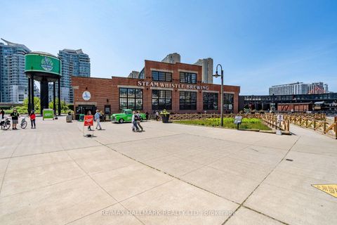 Photo 42 at 402 - 218 Queens Quay W, Waterfront Communities C1, Toronto