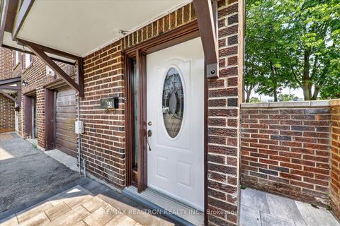 Photo 2 at 49 - 331 Trudelle Street, Eglinton East, Toronto