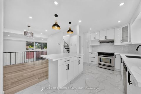 Photo 16 at 49 - 331 Trudelle Street, Eglinton East, Toronto
