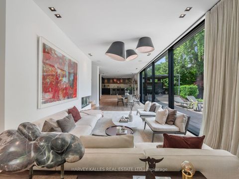 Photo 13 at 75 Ardwold Gate, Casa Loma, Toronto