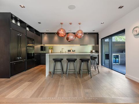 Photo 22 at 75 Ardwold Gate, Casa Loma, Toronto