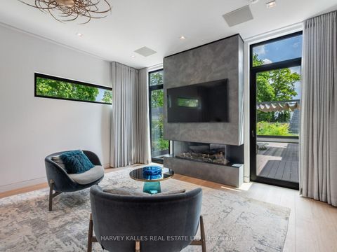 Photo 26 at 75 Ardwold Gate, Casa Loma, Toronto