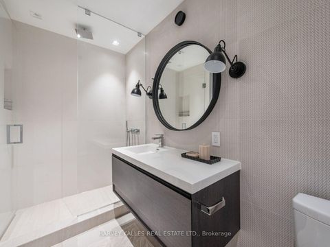 Photo 35 at 75 Ardwold Gate, Casa Loma, Toronto