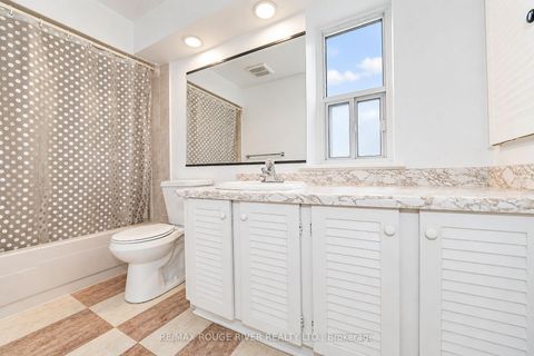 Photo 15 at 3 - 9 Gosford Boulevard, Black Creek, Toronto