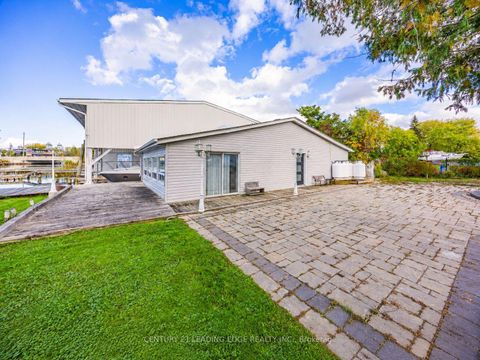 Photo 4 at 8 Mac Avenue, Keswick South, Georgina