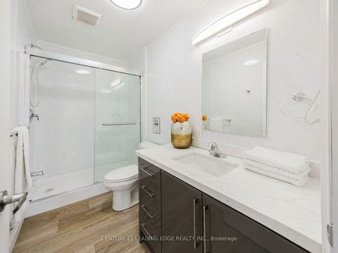 Photo 15 at 8 Mac Avenue, Keswick South, Georgina