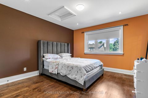 Photo 37 at 80 North Heights Road, Rosethorn, Toronto