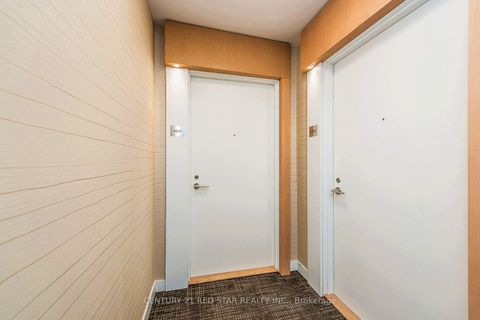 Photo 3 at 4801 - 70 Annie Craig Drive, Mimico, Toronto