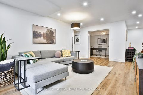 Photo 2 at 201 - 12 Sudbury Street, Niagara, Toronto