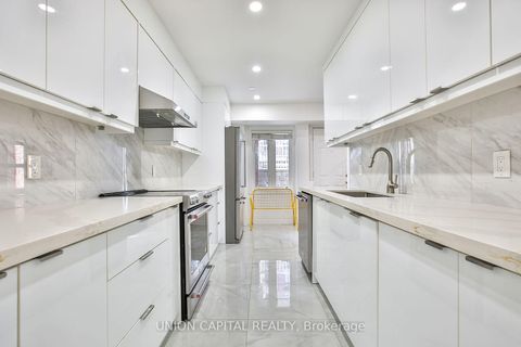 Photo 10 at 201 - 12 Sudbury Street, Niagara, Toronto