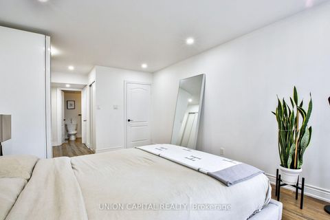 Photo 20 at 201 - 12 Sudbury Street, Niagara, Toronto
