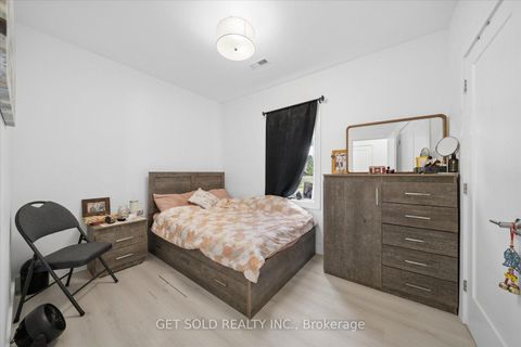 Photo 10 at 15 Burrard Road, Old Rexdale, Toronto