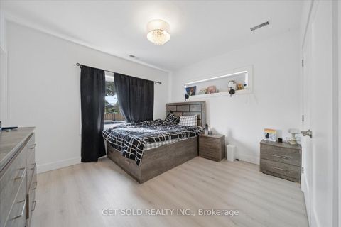 Photo 11 at 15 Burrard Road, Old Rexdale, Toronto
