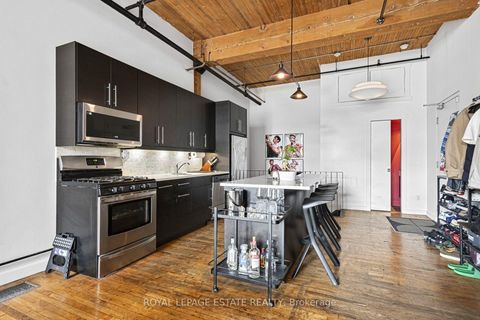 Photo 8 at 101 - 426 Queen Street E, Regent Park, Toronto