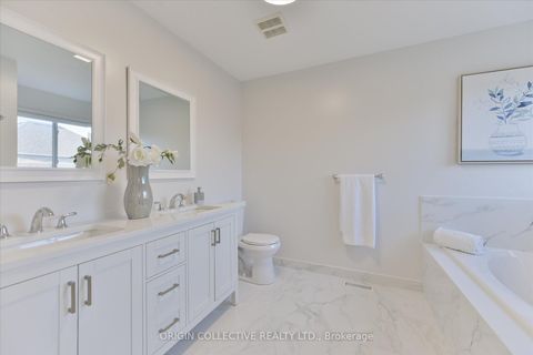 Photo 16 at 156 Monteith Crescent, Maple, Vaughan