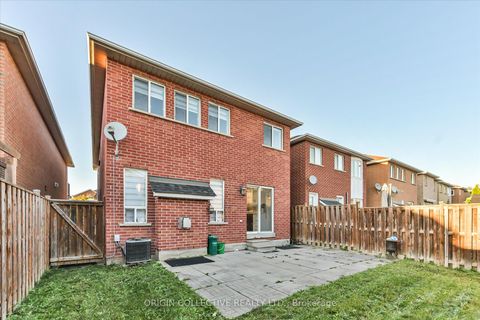 Photo 24 at 156 Monteith Crescent, Maple, Vaughan