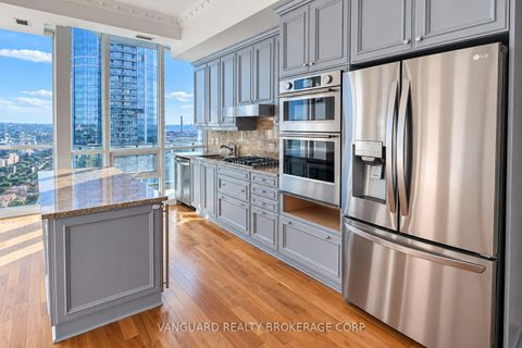 Photo 2 at 5104 - 16 Harbour Street, Waterfront Communities C1, Toronto