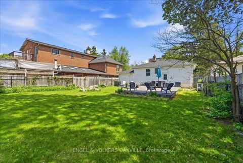 Photo 31 at 22 Falaise Road, West Hill, Toronto