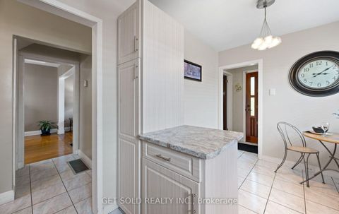 Photo 8 at 25 Allenby Avenue, Old Rexdale, Toronto