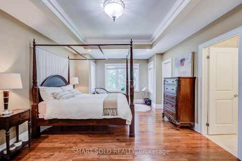 Photo 32 at 6 Brill Crescent, Newtonbrook West, Toronto