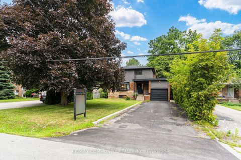 Photo 2 at 90 Euclid Avenue, Highland Creek, Toronto