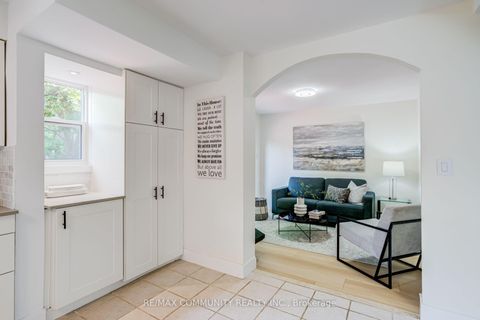Photo 17 at 90 Euclid Avenue, Highland Creek, Toronto
